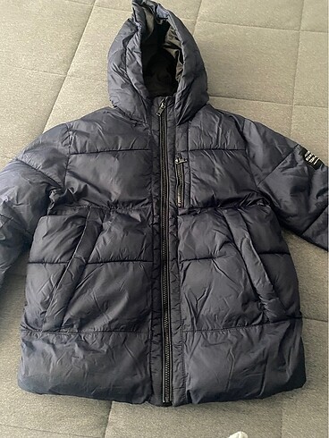 Zara mont