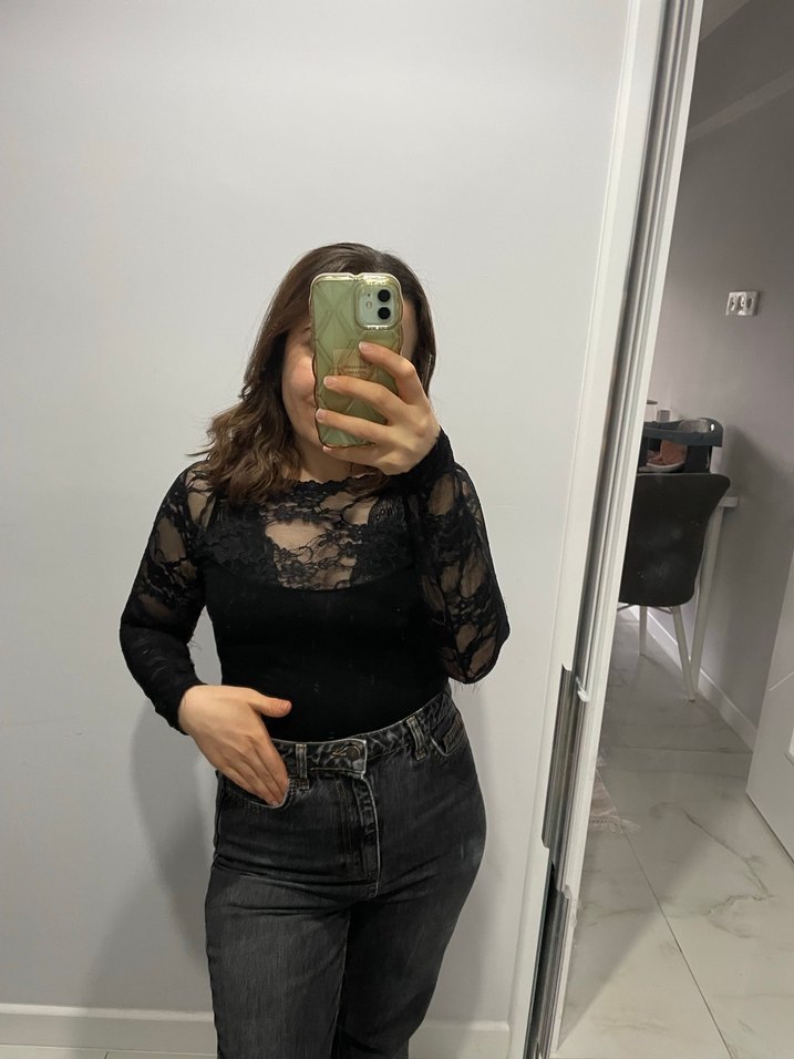 Dantelli Siyah Gotik Uzun Kollu Bluz - Görsel 2