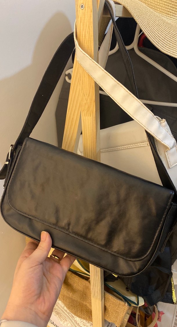 Günlük Kullanım Beyaz Tokalı Kadın Çanta - Görsel 3