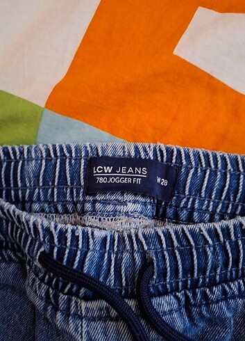28 Beden Lc Waikiki jogger jeans