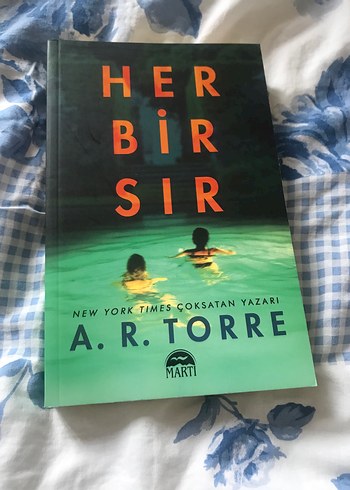 Her Bir Sır - A. R. Torre
