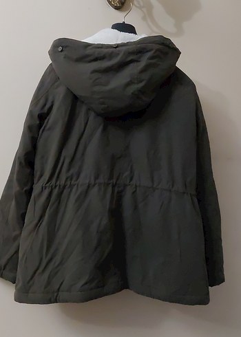 Kadın Haki Yeşili Midi Boy Kürklü Kapşonlu Mont - Görsel 3