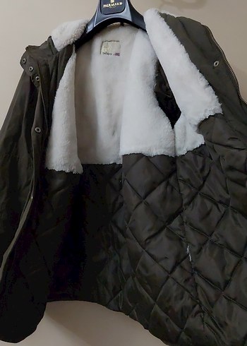 Kadın Haki Yeşili Midi Boy Kürklü Kapşonlu Mont - Görsel 2