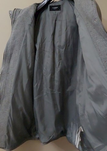 Kapüşonlu gri uzun kaban - Görsel 2