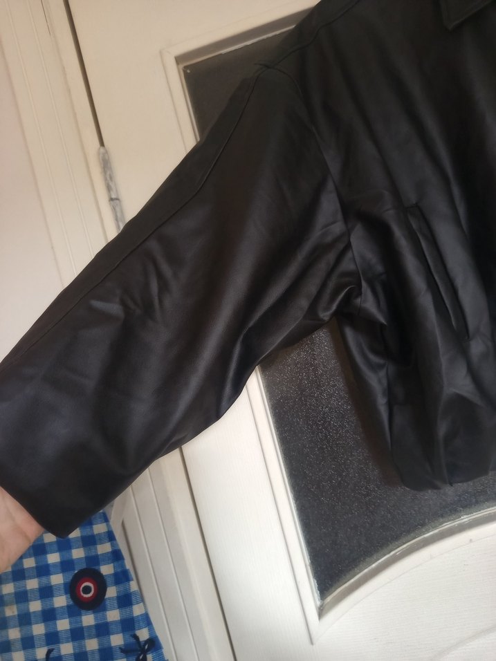 Kadın Siyah Deri Kemerli Ceket - Görsel 2