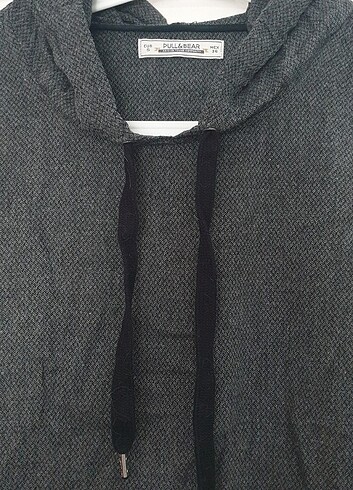 Pull and Bear Pull and Bear Siyah Desenli Kapüşonlu Sweatshirt
