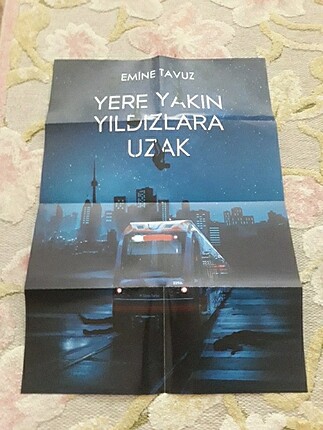 Yere yakın yıldızlara uzak poster