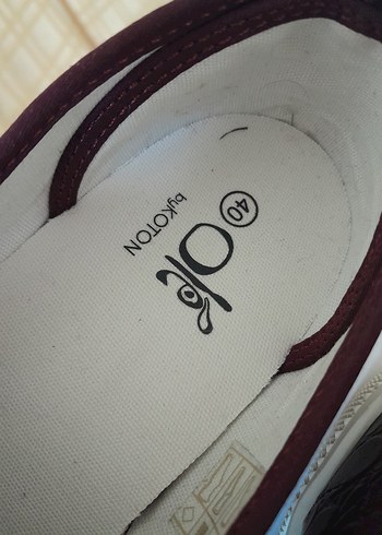 40 Beden Bordo Yılan Desenli Platform Spor Ayakkabı