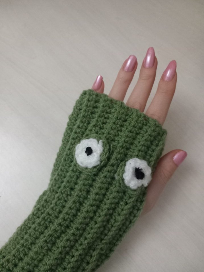 Yeşil Örgü Kadın Eldiveni - Görsel 2