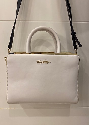 Tommy Hilfiger Beyaz Deri Kadın İş Çantası