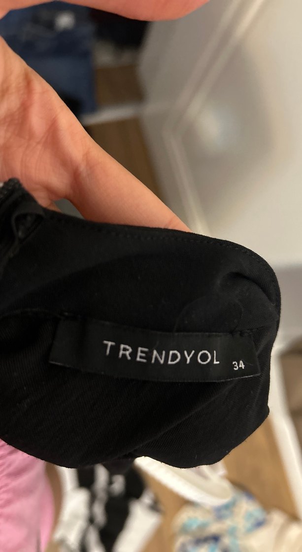 Siyah trendyol milla elbise - Görsel 4