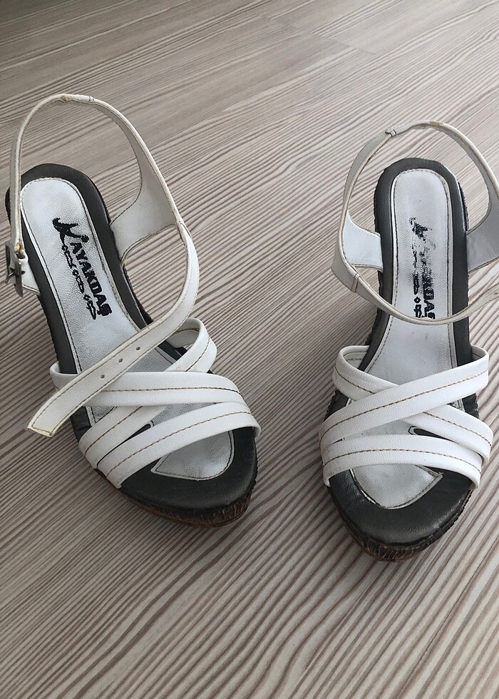 Topuklu sandalet - Görsel 4