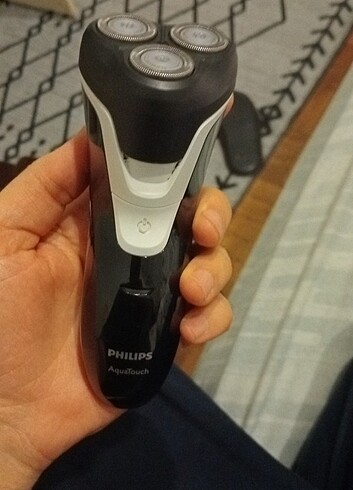 Philips Şarj aleti kutusu mevcut