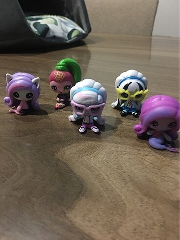 Beden Monster high