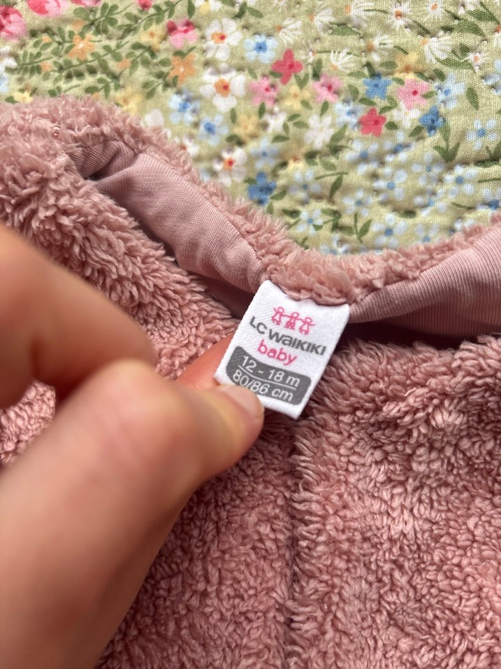 Pembe Peluş Kız Yeleği V Yakalı - Görsel 3