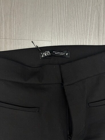 38 Beden siyah Renk Zara pantolon