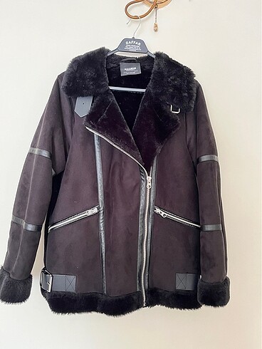 Pull and Bear kürklü ceket