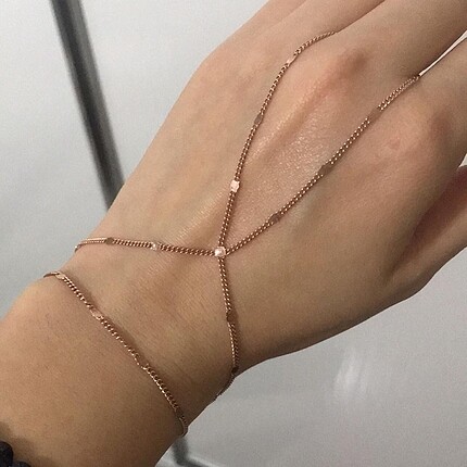 Rose gold şahmeran