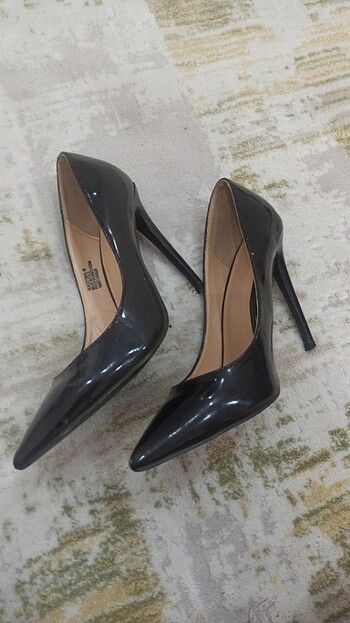 Rugan Stiletto ayakkabı