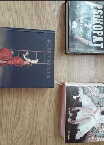 3 farklı kitap