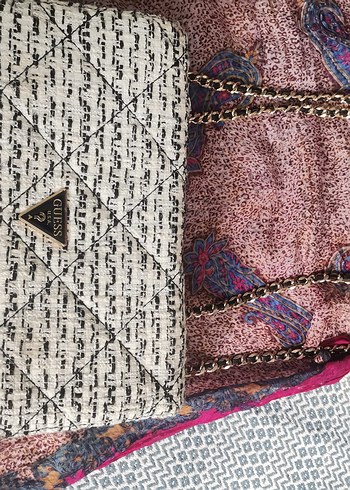 ORJİNAL Guess Örgü Desenli Bohem Tüvit Kadın Çanta - Görsel 9