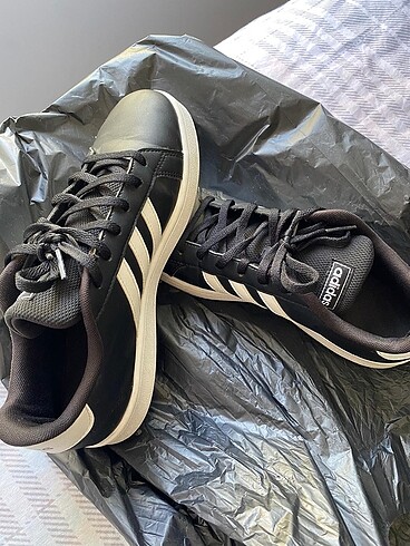 Adidas Ayakkabı