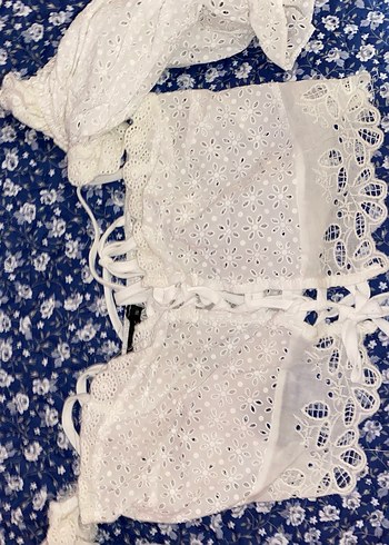 Nakışlı Beyaz büstiyer - Görsel 2