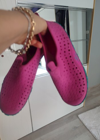 Kız Çocuk Pembe Renkli Kaydırmaz Deniz ayakkabısı - Görsel 2