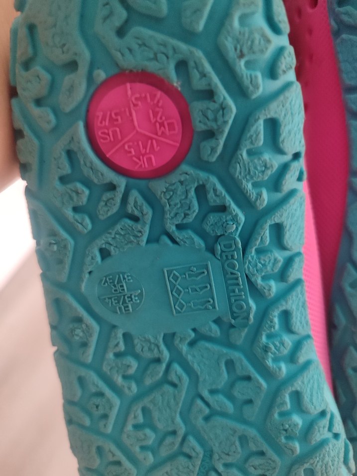 Kız Çocuk Pembe Renkli Kaydırmaz Deniz ayakkabısı - Görsel 3