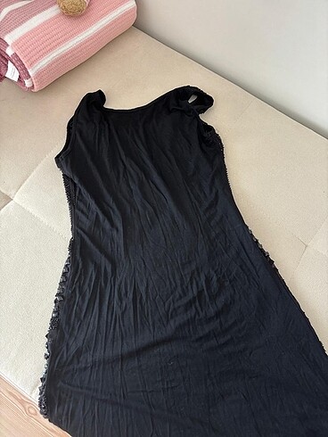 m Beden Siyah vintage taşlı elbise