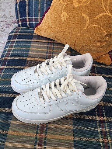 37 Beden Nike spor ayakkabı