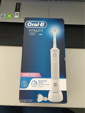 Oral b braun elektrikli diş fırçası