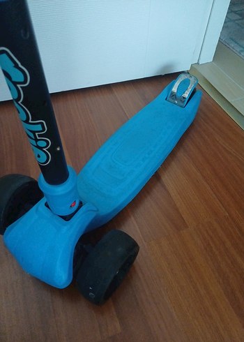 ışıklı scooter - Görsel 2