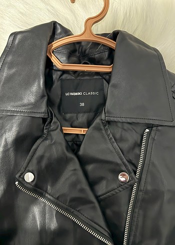 LC Waikiki Classic Siyah Deri Biker Ceket - Görsel 2