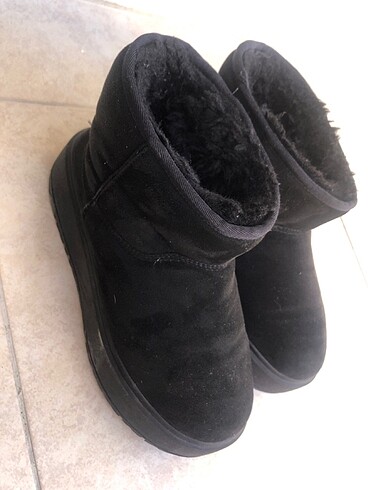 39 Beden Bershka ugg muadili bot