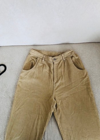 LC Waikiki Bej Duz Kesim Kadife Pantolon