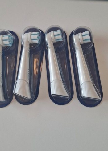 oral b Diş Fırçası Yedek Başlıkları (4 Adet)