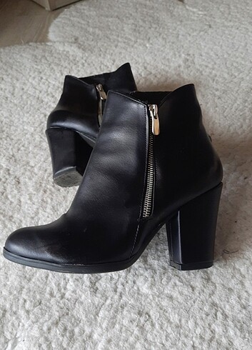 Topuklu bot - Görsel 2