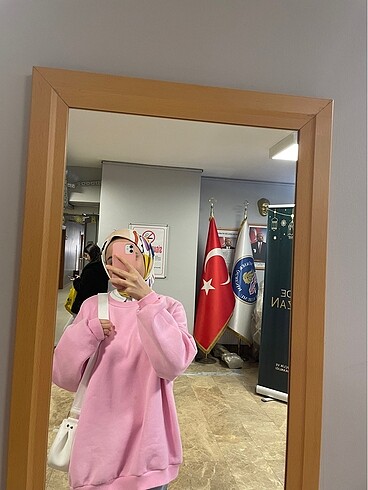LC Waikiki Pembe sweat