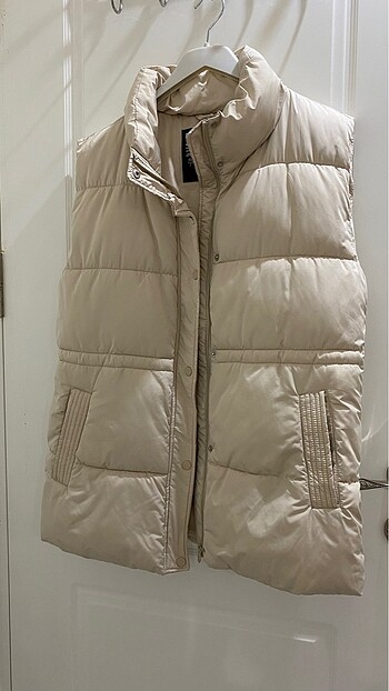 Stradivarius yelek