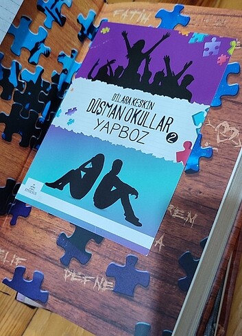Beden Düşman Okullar Serisi Dilara Keskin (sadece ilk 2 kitap kaldı)