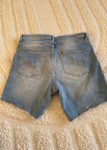Gri Renkli Kadın Denim Mini Şort - Görsel 2