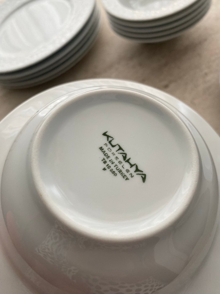 Beyaz Kabartmalı Yemek Tabağı Seti - Görsel 3