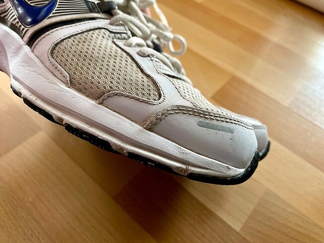 Nike spor ayakkabısı