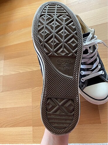 40 Beden siyah Renk Converse