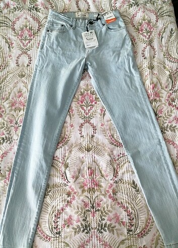 Pull and Bear Skinny Jean 