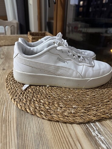 38 Beden beyaz Renk Puma Beyaz ayakkabı orijinal