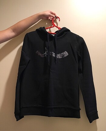 Kapüşonlu sweatshirt