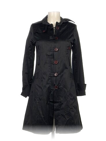 Diğer Trenchcoat %70 İndirimli.