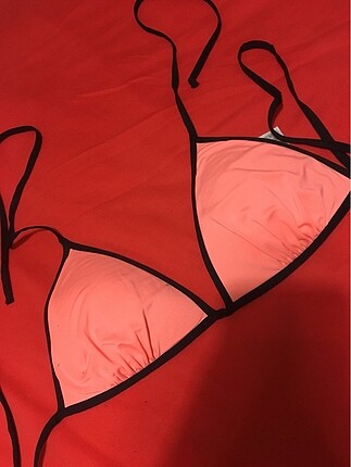bikini üstü